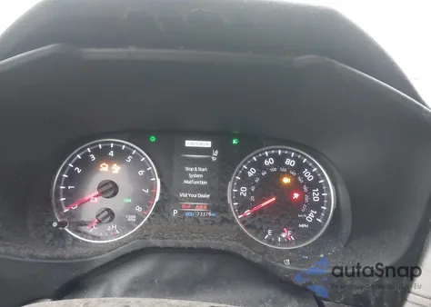 2021 Toyota Rav4 Xle z USA, uszkodzony, nr VIN 2T3P1RFV8MW149017